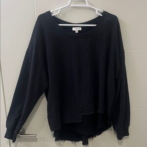 Umgee US: Women's Black Long Sleeve Crew with Raw Hem